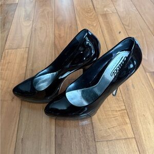 Gucci Black Patent Leather Platform Heels